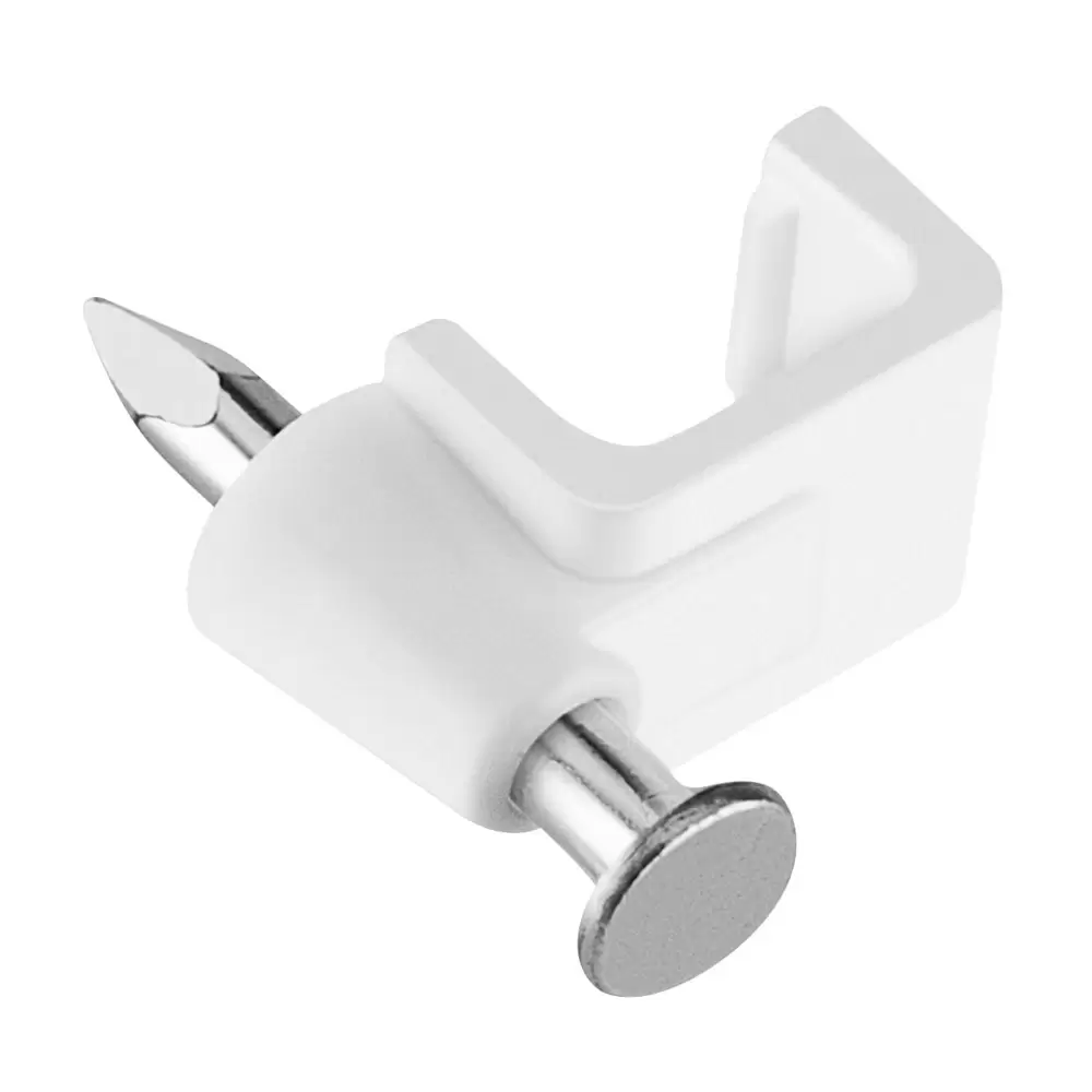 Grapa Plana Blanca Para Cable De 6mm X 4mm y 1.5cm De Largo Del Clavo Bolsa 50 pzas